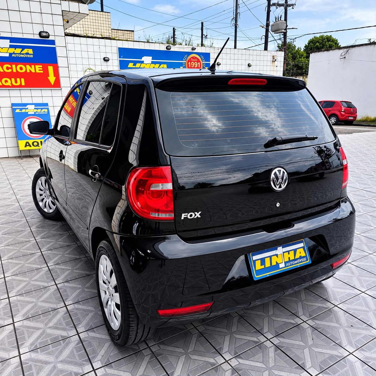 VW - VolksWagen Fox 1.0 Mi Total Flex 8V 5p 2014 — foto 8